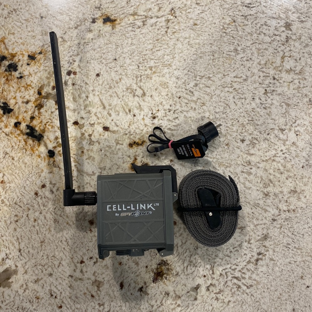 SPYPOINT cell-link